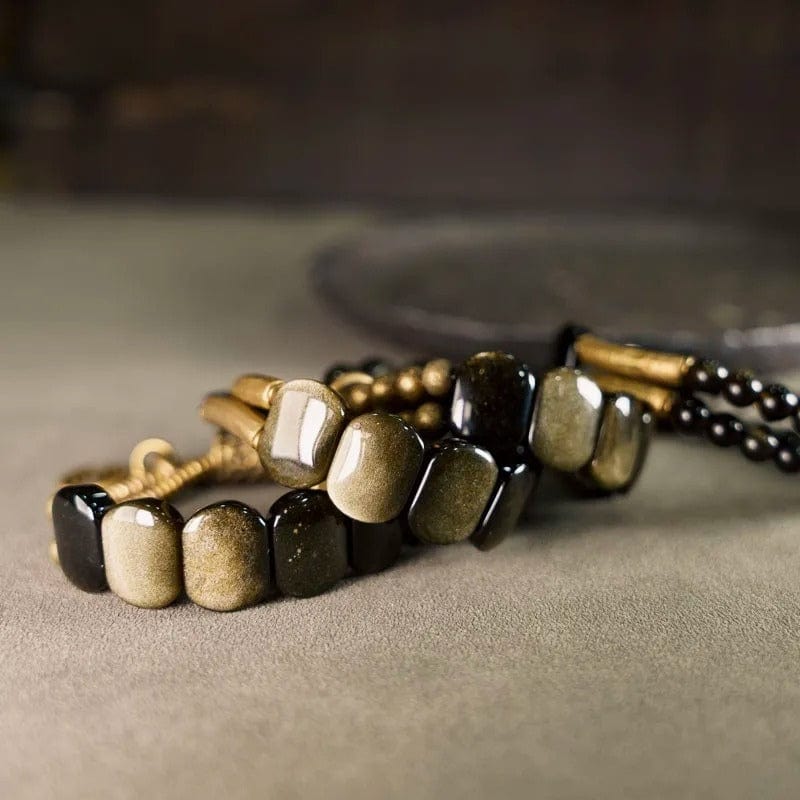 Padmapani - Bracelet Tibétain en Obsidienne Dorée et Laiton