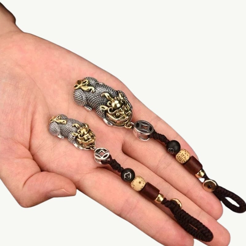 Porte-clés Pixiu en cuivre doré et argenté - Symbole de protection